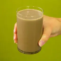 Ile kalorii ma kubek kakao? Od 23 do 300+ kcal Sprawdź!
