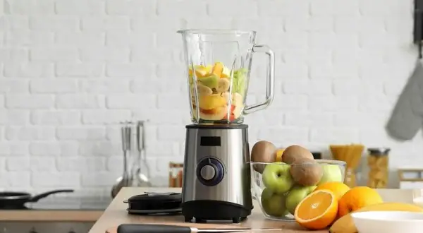 Jaki blender do koktajli kupić? Poradnik eksperta i ranking
